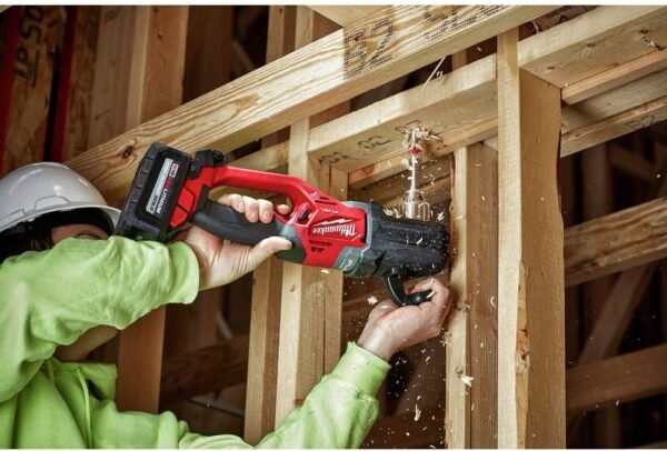 Milwaukee M18 Fuel Hole Hawg Right Angle Drill Review Reveals Power and Precision